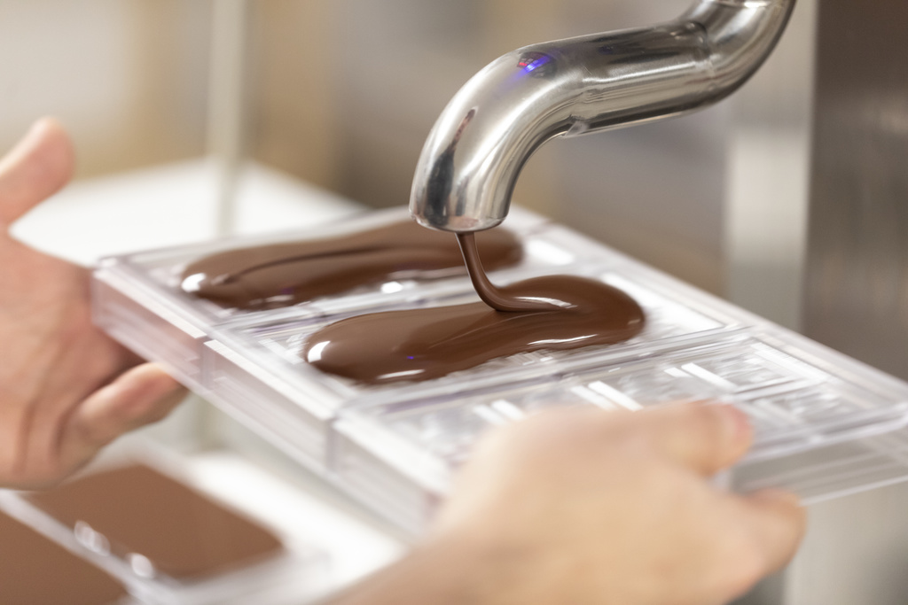 Prodhuesit evropianë të çokollatës bien dakord të ndajnë “sekretin” me Afrikën Perëndimore