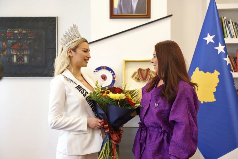 Miss Kosova: Në Miss Universe do të jem zë për ngritjen e imazhit të Kosovës