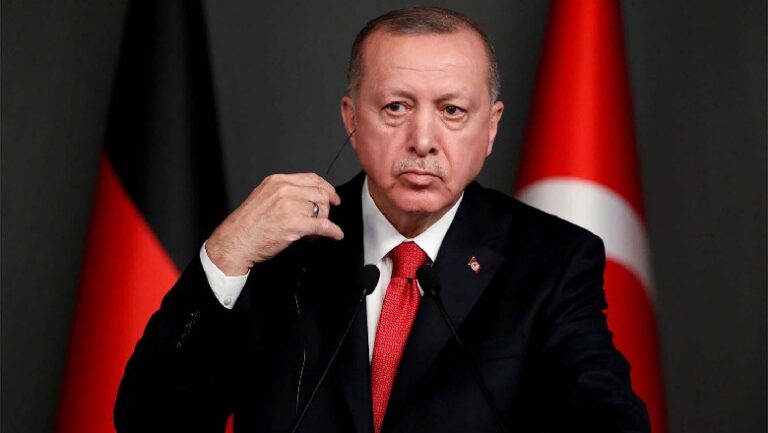 Erdogan reagon pas tërmetit të tmerrshëm që goditi Turqinë