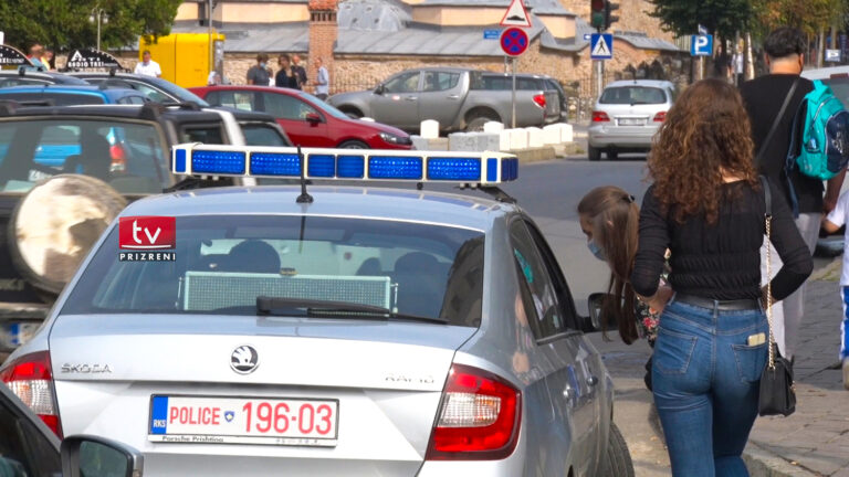 49 aksidente dhe 1075 tiketa trafiku gjatë 24 orëve