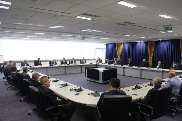 Zemaj me Këshillin e Kryetarëve flasin për masat e reja antiCOVID