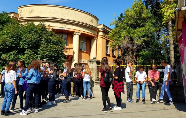 Gjendja me pandeminë në shkollat e Prizrenit