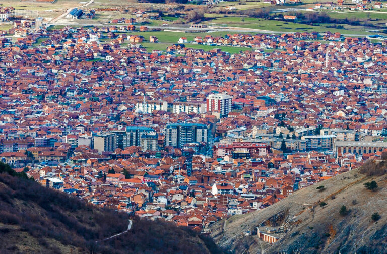 Qeveria miraton masat e reja anti-COVID-19, të premten në ora 18:00 hyjnë në fuqi