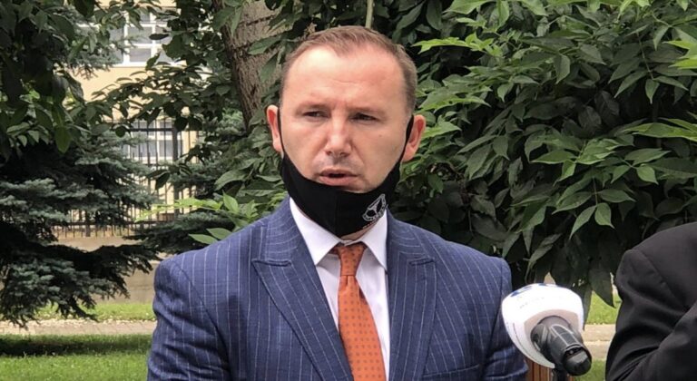 Zemaj thotë se jemi duke e vlerësuar situatën pandemike në vend, nuk kemi ndonjë propozim