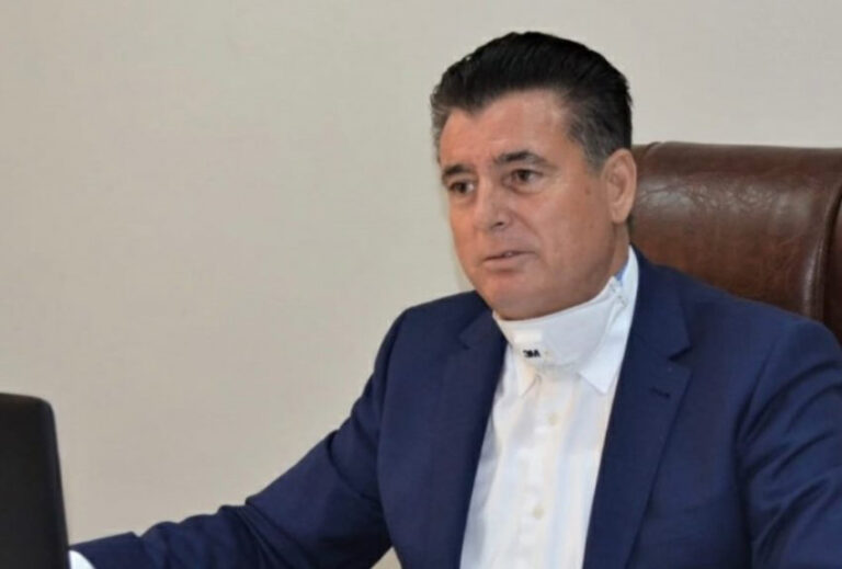 Bahtiri fton në takim kryetarët e komunave: Qeveria po merr masa jo adekuate, të dakordohemi për masa që nuk dëmtojnë bizneset