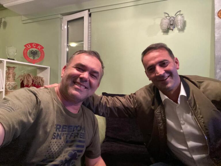 Daut Haradinaj bashkë me Rexhep Selimin: Këtu jemi
