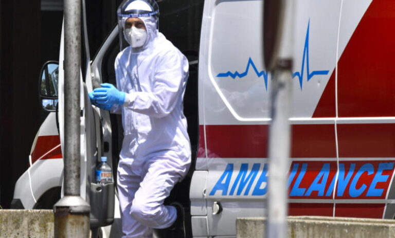 Një mijë e 128 raste të reja me COVID-19 në Maqedoni të Veriut