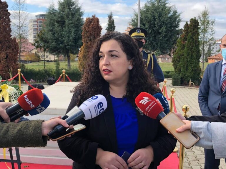 Osmani kërkon reagim nga BE-ja dhe NATO pas kërcënimit të Vuçiqit për luftë