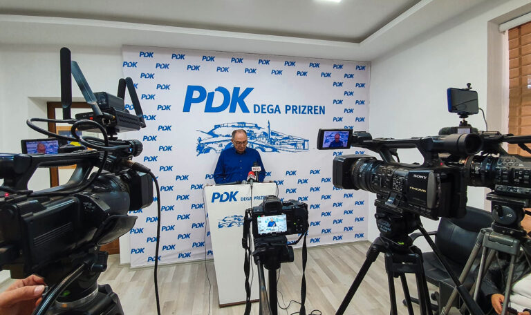 PDK dega Prizren, reagon ndaj tenderit të Komunës së Prizrenit për dekorimin e qytetit