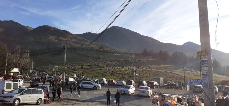 Qeveria me vendim për mbylljen e gastronomisë, qytetarët ia mësyjnë Prevallës