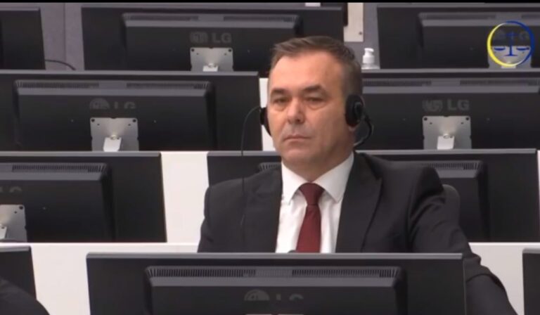 Rexhep Selimi dridh Gjykatën Speciale: Luftën e kam nisë me Adem Jasharin dhe e kam përfunduar me gjeneralin Clark