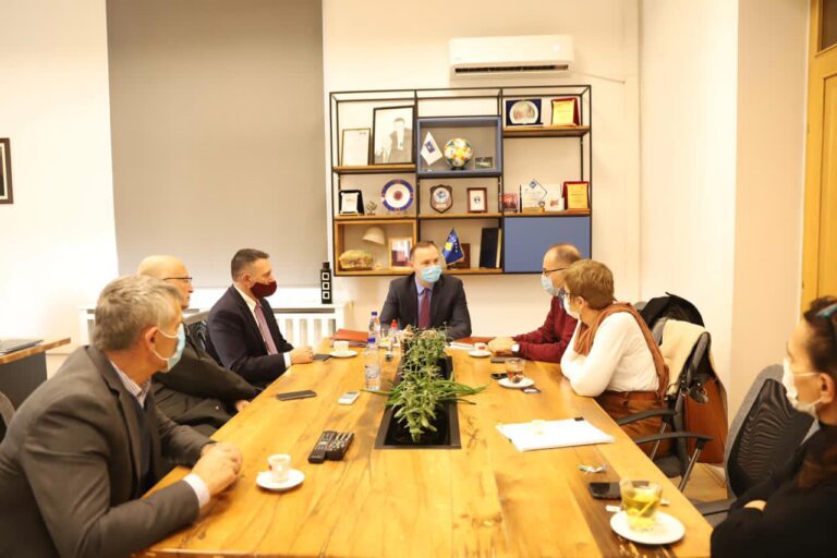 Zemaj takohet me bordin këshilldhënës, a po paralajmërohen masa të reja?