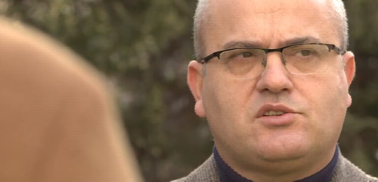 Deputeti Avdyli tregon kur do të vijnë vaksinat anti-COVID