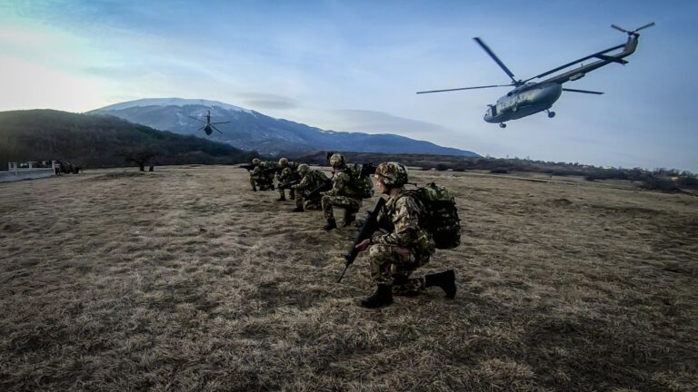 Mali i Zi vendos të dërgojë ushtarë në misionin e KFOR-it në Kosovë