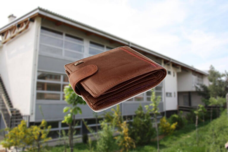 Punëtorit teknik të shkollës ” Ibrahim Fehmiu” i ka humbur kuleta, kërkon ndihmë për gjetjen e saj