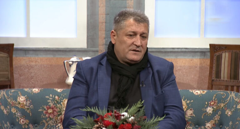 Zafir Berisha emocionohet kur tregon sekretin që e ruajti për 25 vjet