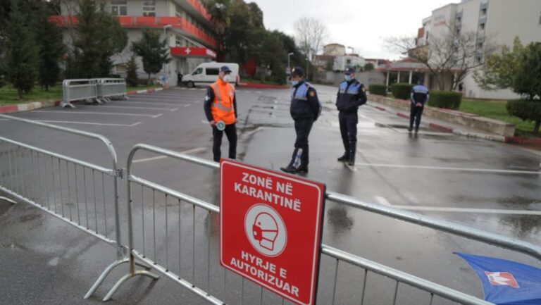 Nga kjo e premte Shqipëria në izolim prej orës 20:30 – 06:00