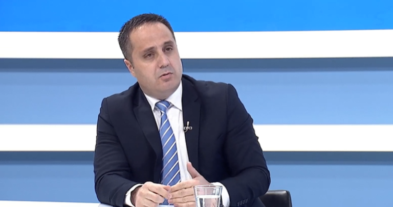 Selmanaj: Në 30 vjet aktivitet, rrëzimi i Kurtit vendimi më i mirë