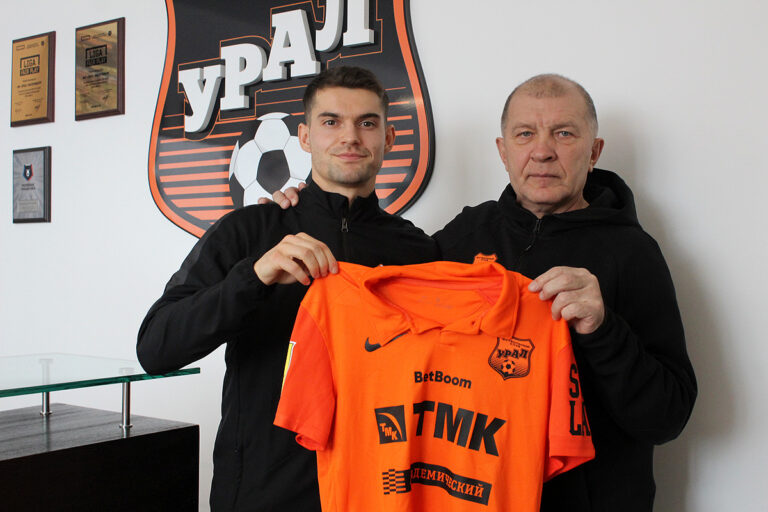 Zyrtare: Futbollisti kosovar nënshkruan me skuadrën ruse