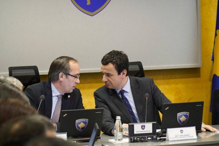 Hoti kritikon “reformën fiskale” të Kurtit: Qeveria e ardhshme ka shumë punë për sanimin e dëmeve