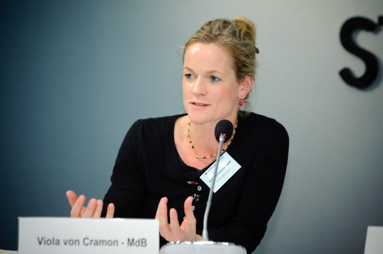 Von Cramon: Hijet e nacionalizmit po e pengojnë bashkëpunimin në Ballkan, i dërguam letër Merkelit