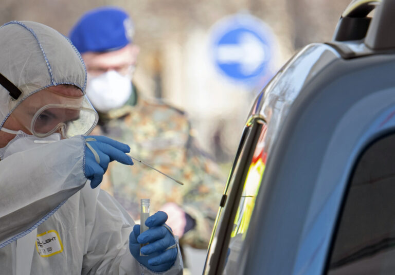 Spahn: Varianti britanik po përhapet me shpejtësi në Gjermani