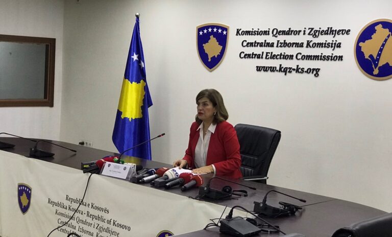 Valdete Daka infektohet me Covid-19, nuk kryeson mbledhjen e KQZ-së e paraparë të mbahet në ora 13:30