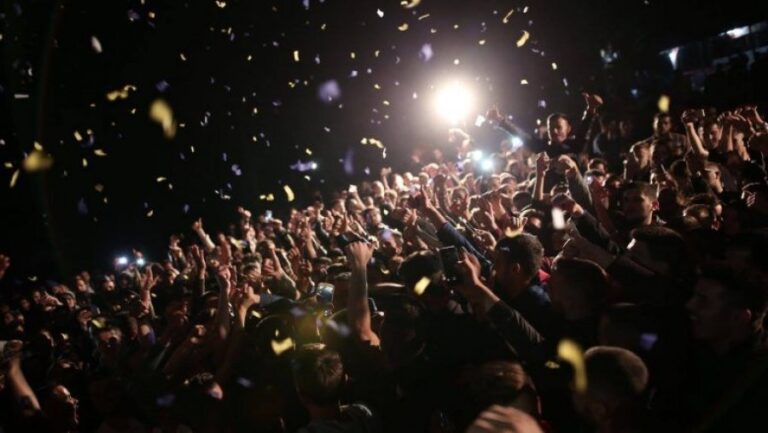 Fushata politike rrit rrezikun e përhapjes së variantit të ri të koronavirusit