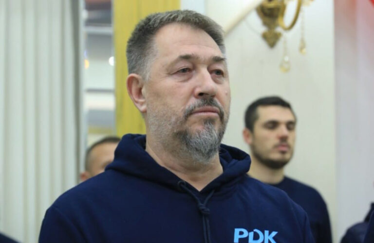 Sami Lushtaku: Albin Kurti është veteran i rrejshëm, e kena lut me e kapë armën, s’ka guxu