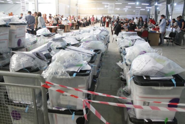 KQZ njofton qytetarët se mund të ndërrojnë qendrën e votimit deri më 7 shtator