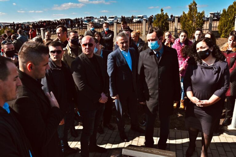 Ja kur pritet formimi i Qeverisë së re! – “Vjosa Osmani ka rrezik që nuk zgjedhet presidente”