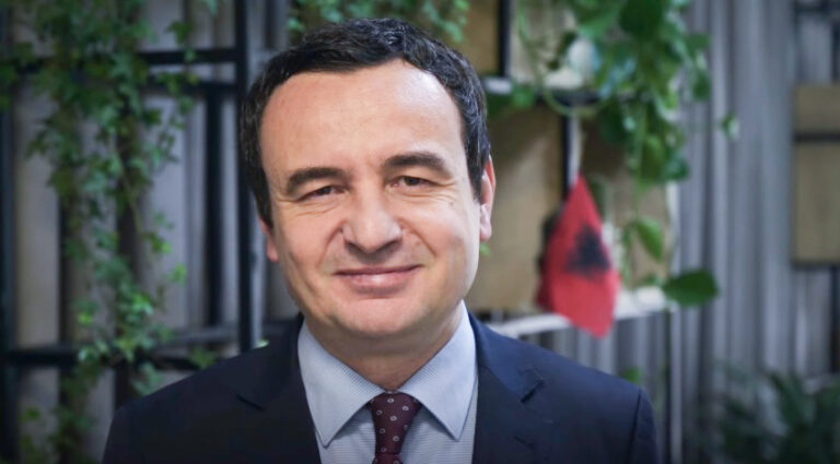 ‘Der standard’: Kurti rrit presionin ndaj mediave, RTK rrezikon të mbyllet