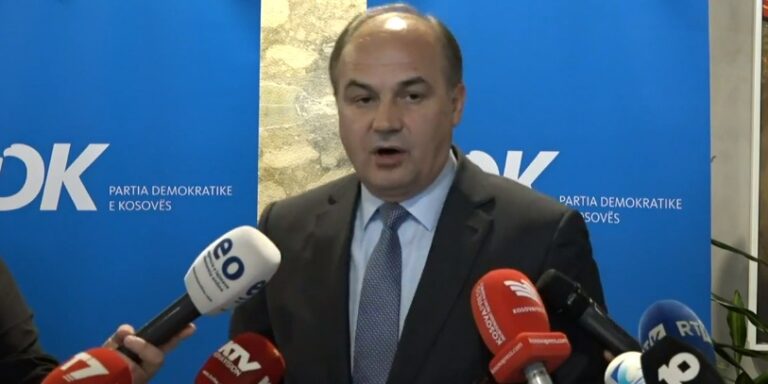 Hoxhaj: Kurti nuk mund të mbijetojë politikisht pa Thaçin