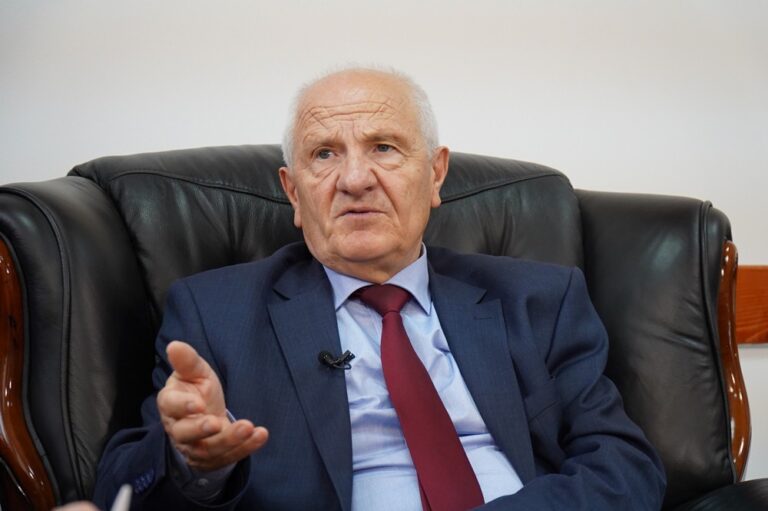 Sejdiu: Udhëheqësit e dialogut të jenë sy qel ndaj Serbisë, mos të bien në grackë