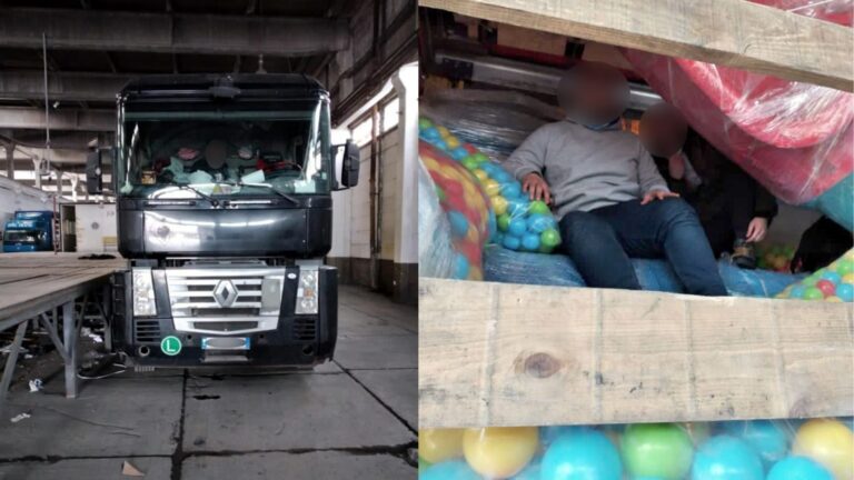 Ndalohen në kufi emigrantë ilegalë të fshehur në një kamion që transportonte mallra (lodra fëmijësh)
