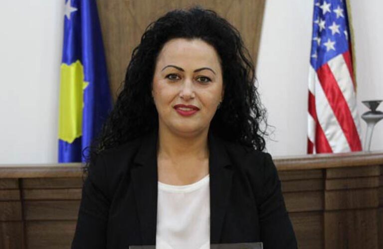 Deputetja e LDK-së u bën thirrje kolegëve të partisë: Duhet ta votojmë Vjosën për presidente