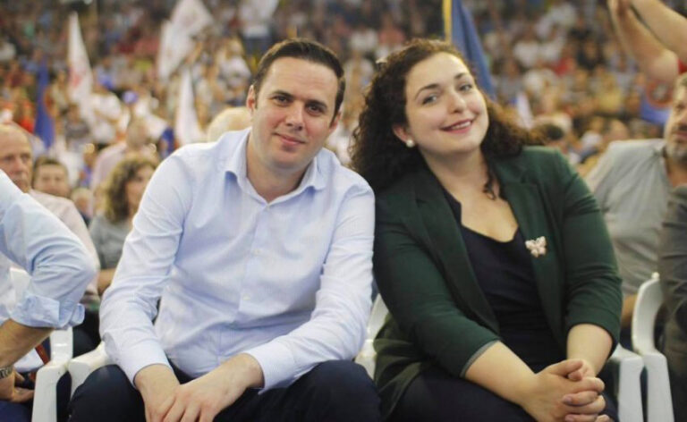 Edhe Vjosa Osmani uron Lumir Abdixhikun, për postin e ri