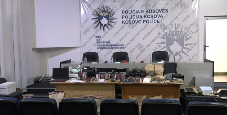 12 të arrestuar për krim të organizuar