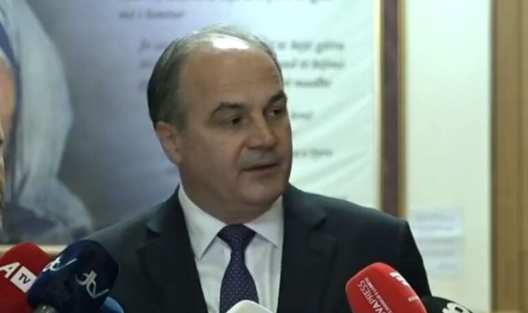 Hoxhaj: PDK tregoi që atdheu duhet edhe kur je në opozitë, e jo veç kur je në pushtet