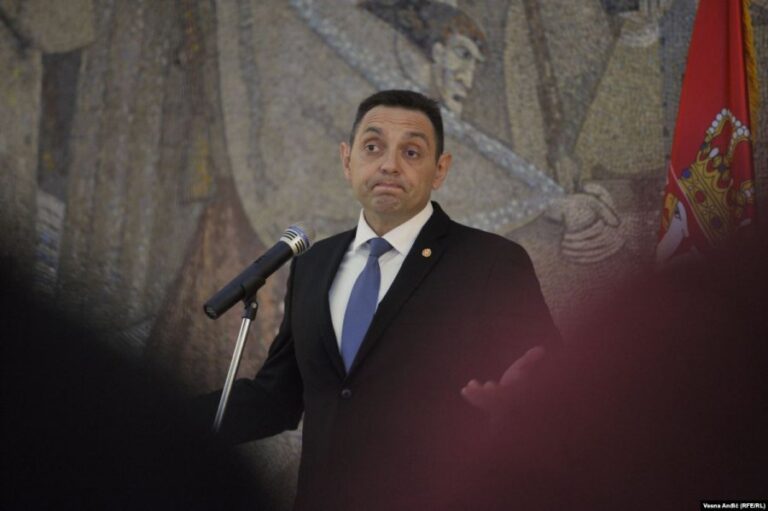 Vulini i përgjigjet Osmanit: Serbia s’është satelit, por vend i pavarur, Prishtina jo