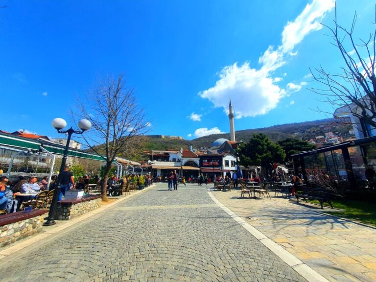 Mësoni parashikimin e motit për sot dhe ditët në vijim