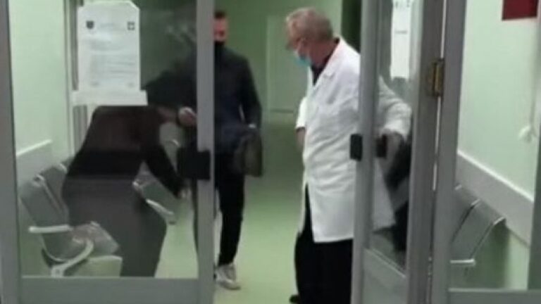 Lirohet mjeku nga Podujeva që refuzoi t’i ndihmojë qytetarit të sëmurë