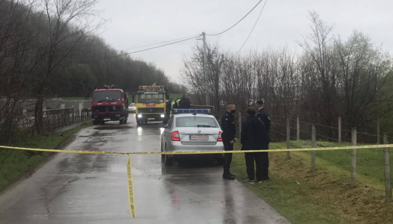 Policia jep detaje për aksidentin në Gjakovë ku vdiqën tre persona nga Shqipëria