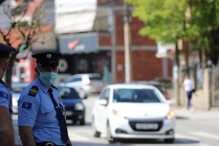 Vetura godet një vajzë në Prizren