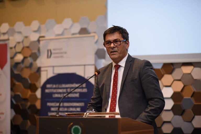 Ismet Kryeziu: VV po bëjnë lojëra për ta kontrabanduar Ligjin për Zgjedhjet