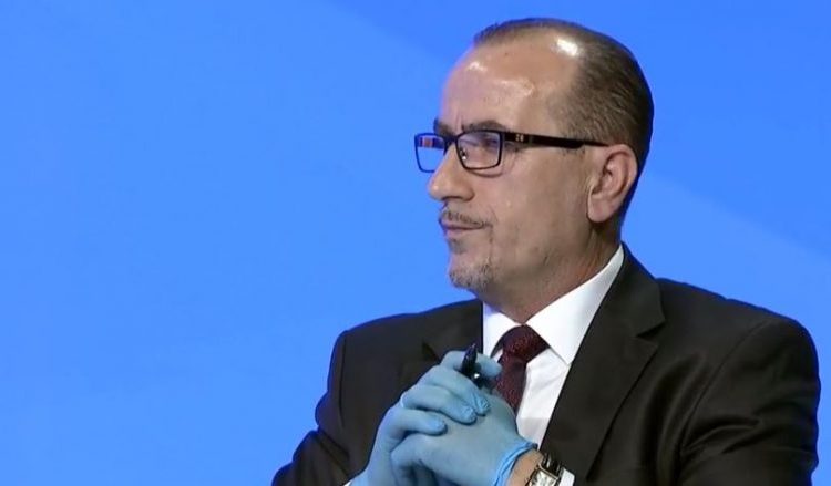 Haxhiu: Vetëvendosje nuk mundësoi qasjen në kontratën e Pfizer, kjo shton dyshimet