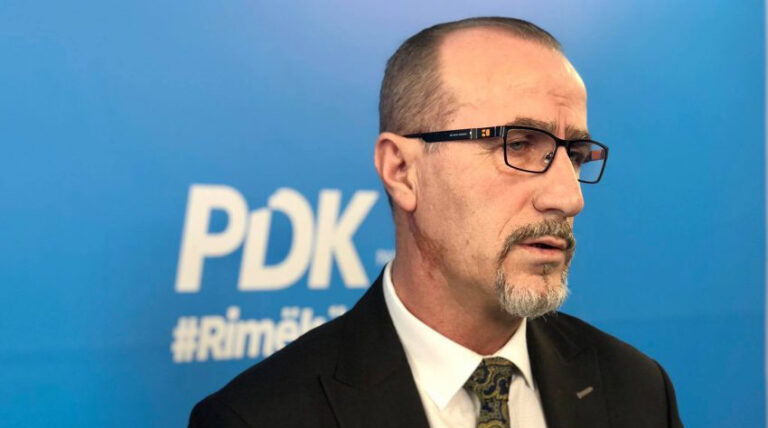 Haxhiu: Kurti kaloi nga ‘krejt dhe drejt’ në ‘krejt dhe shtrenjtë’