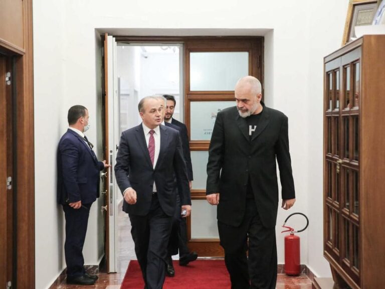 Hoxhaj uron Ramën: Fitorja e të dielës është fitore e Shqipërisë