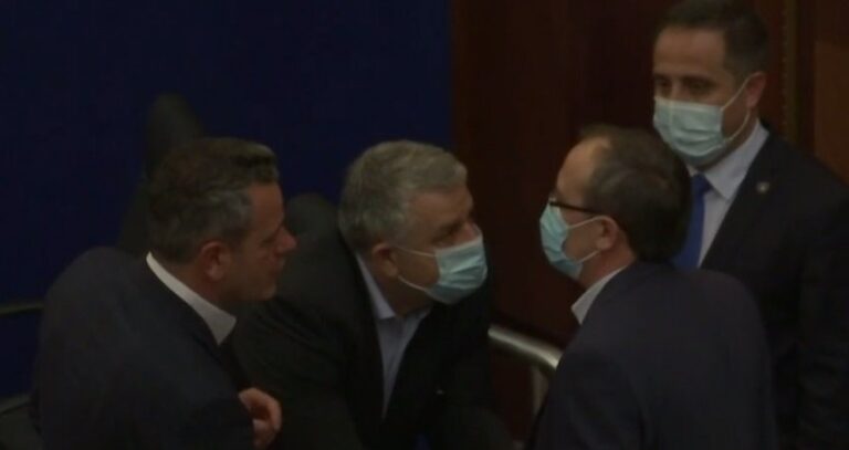 Hoti, Veliu e Selmanaj nuk votojnë as sot