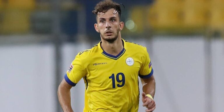 LAJMI I FUNDIT: Paqarada largohet nga Kombëtarja e Kosovës për sa kohë që Challandes është në krye